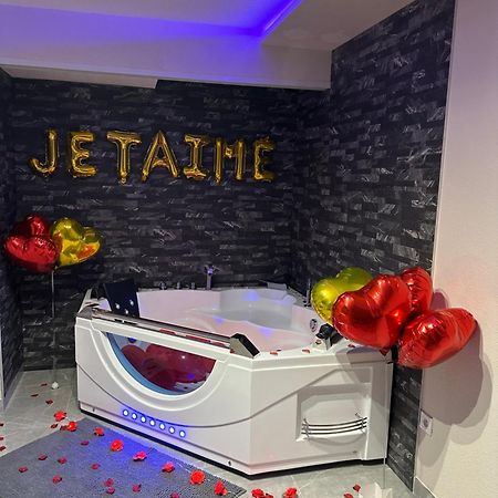 T3 5 Etoile Jacuzzi Apartment Тулуза Екстериор снимка