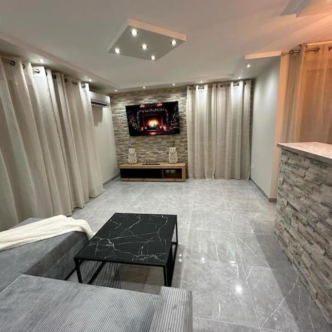 T3 5 Etoile Jacuzzi Apartment Тулуза Екстериор снимка